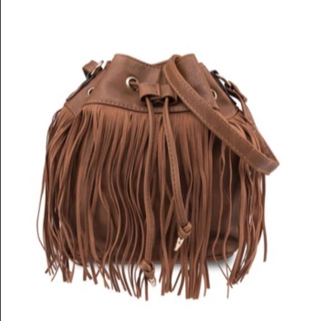 new look tassel bag
