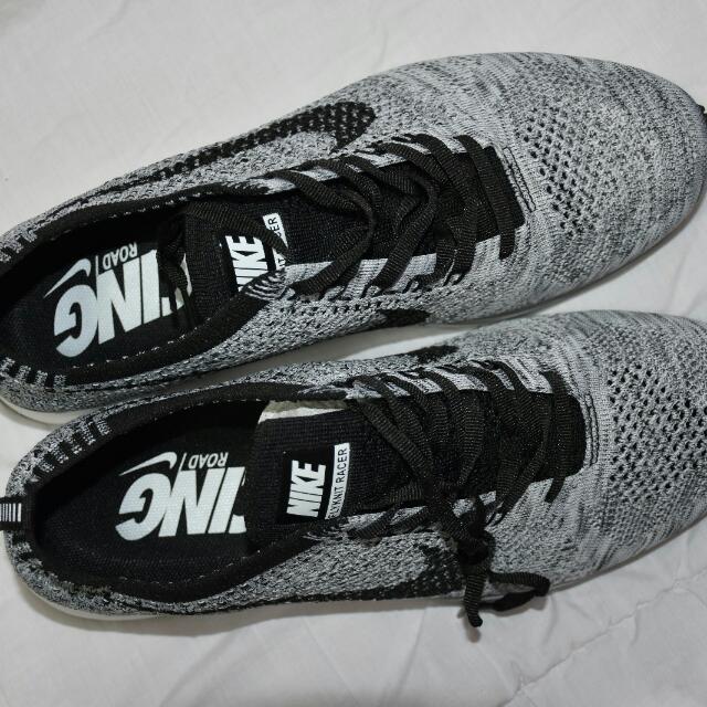 Nike Flyknit Flyknits of diff design Men s Fashion Footwear Sneakers on Carousell