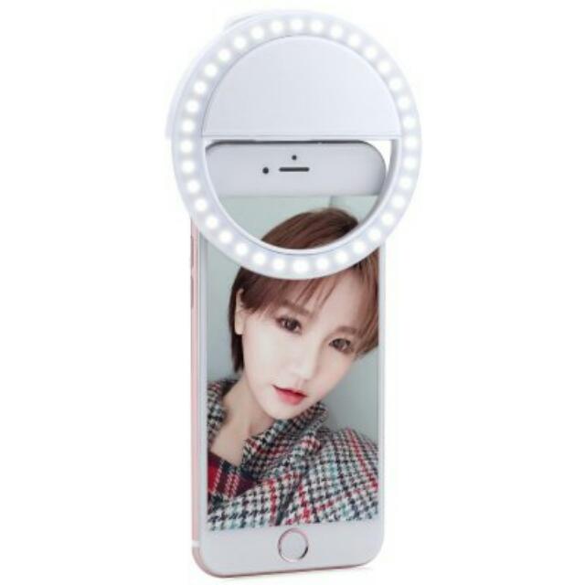 SELFIE RING LIGHT (Category: Mounts & Holders) located in Bulacan. Submitted by mypreloved4sale (Listing ID 99790448, Image 1). Description: .