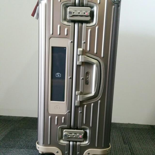 Rimowa topas titanium 63 on sale