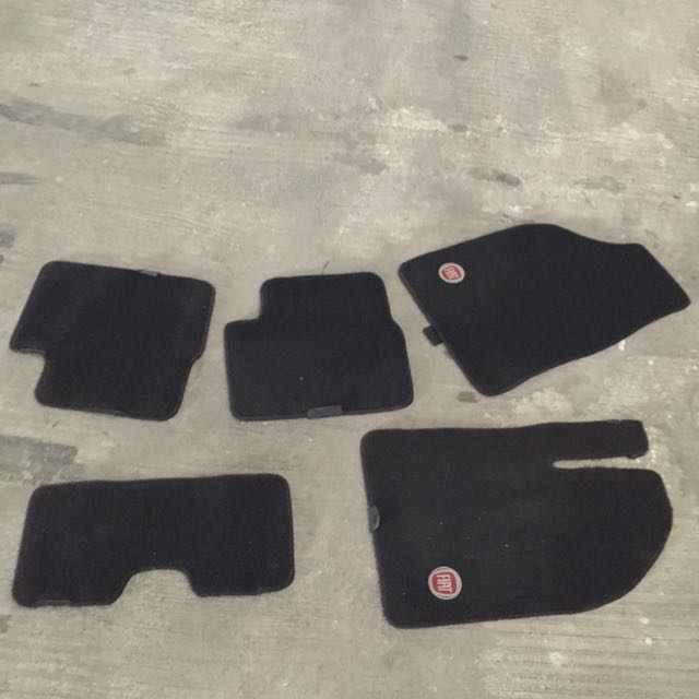 Fiat Bravo Original Car Mat Car Accessories On Carousell