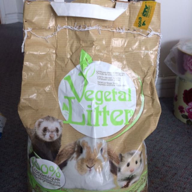 Litter Pellets For Rabbits, Pet Supplies, Pet Food on Carousell
