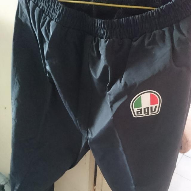 Agv raincoat hotsell