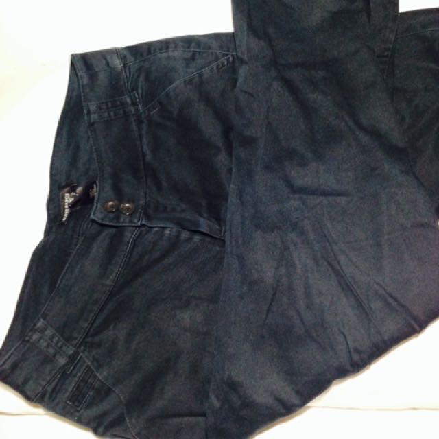 MANGO BASIC BLACK PANTS (Category: Other Bottoms) located in Manila. Submitted by seagypsy1998 (Listing ID 100110660, Image 1). Description: .