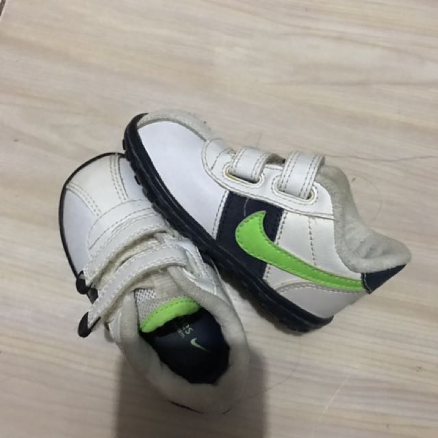 sepatu nike baby original