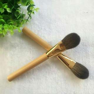 special tarte makeup brush