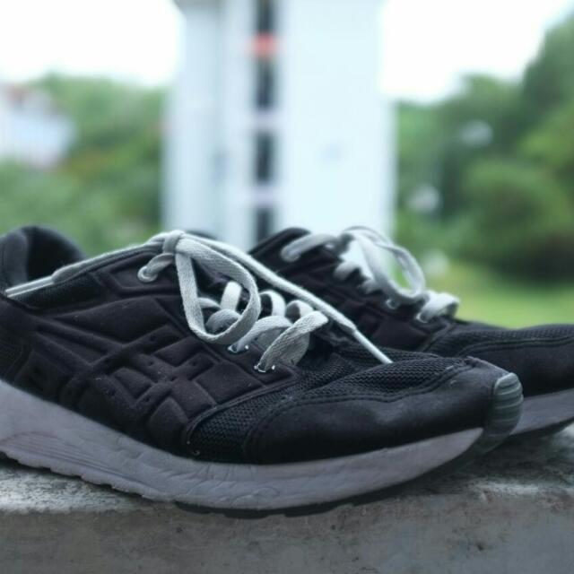 Asics sleek runner best sale 3