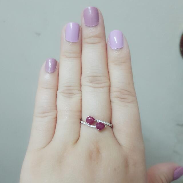 Authentic high quality Ruby Gem Stone Ring 925 solid sterling silver (Category: Necklaces) located in Petaling Jaya. Submitted by amatista18 (Listing ID 100320196, Image 1). Description: Authentic Ruby gem stone ring with cubic zirconia (man made diamond). Ruby stone weight at 1.07 carat Set in 925 sterling silver. Bought in Thailand with certificate of authentic. Too many rings at home.. decided to let go. Buy minimum 2 items from me and get RM1