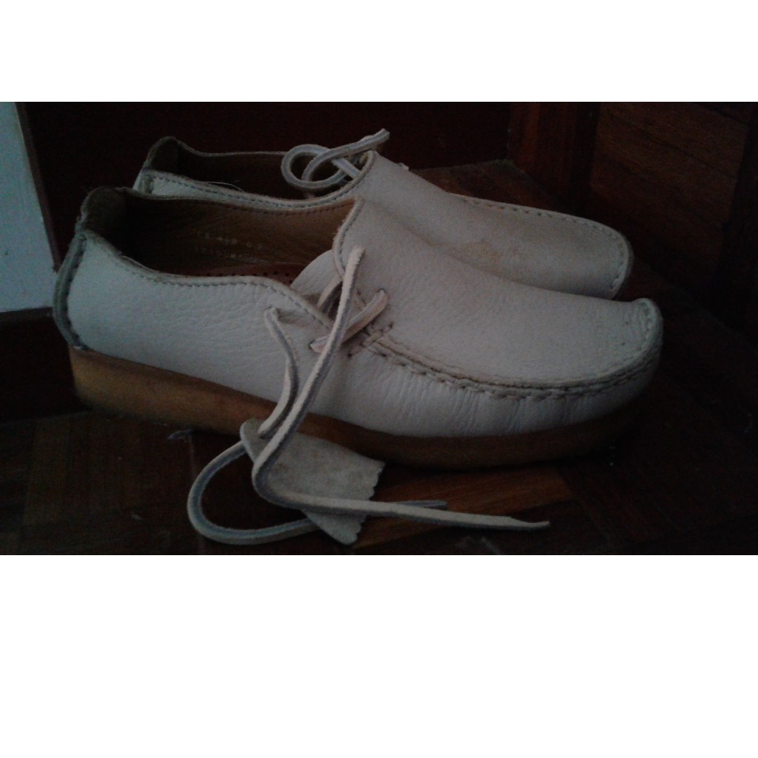 clarks wallabees malaysia