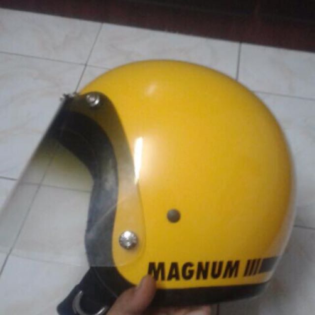 Helmet Bell Magnum III Tahun 1975 Auto Accessories on Carousell