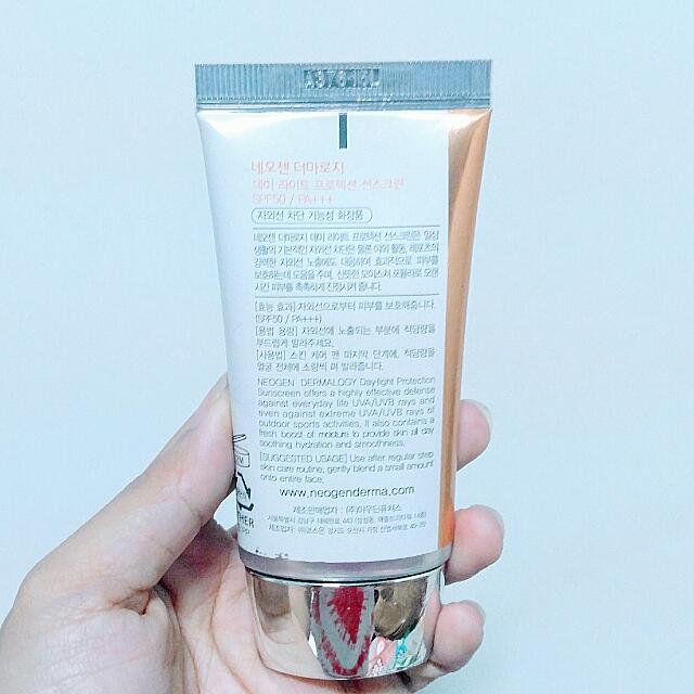 NEOGEN Daylight Protection Sunscreen SPF50/PA+++, Health & Nutrition