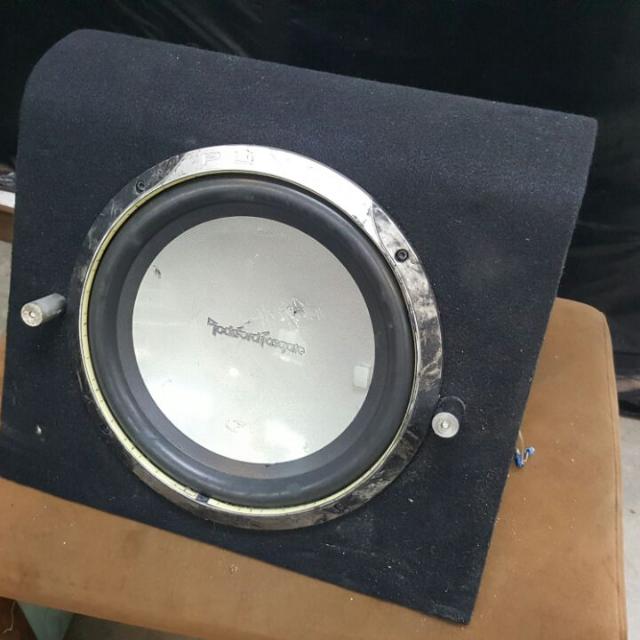 rockford fosgate woofer