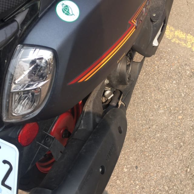 yamaha cuxi 115 碟刹 深灰红 近全新 公里数只骑1400