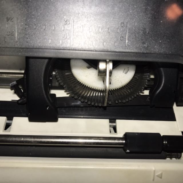 Brother Electronic typewriter PY80, Mobile Phones & Gadgets, Mobile Phones, Android Phones