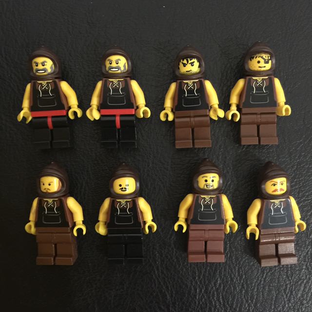 Lego hotsell wolfpack minifig