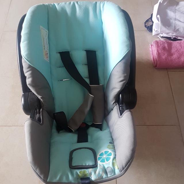 Sale Mamalove Preloved Car Seat Babies Kids Babies Kids Fashion on Carousell