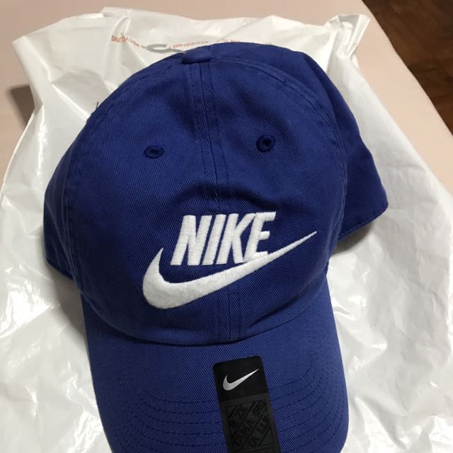 Authentic Nike Cap, Men's Fashion, Activewear on Carousell