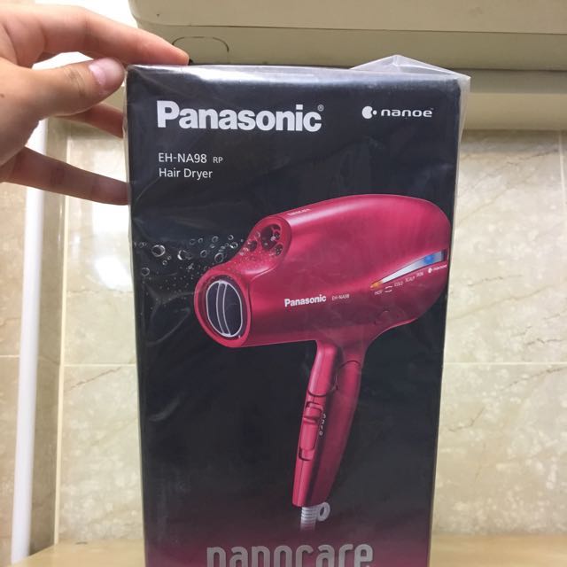 Panasonic國際牌奈米水離子吹風機EH-NA98, 美妝保養, 頭髮在旋轉拍賣