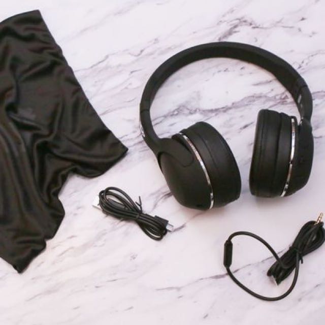 Skullcandy Hesh 2 Wireless Bluetooth Headset With Mic, Black, Audio,  Headphones \u0026 Headsets on Carousell
