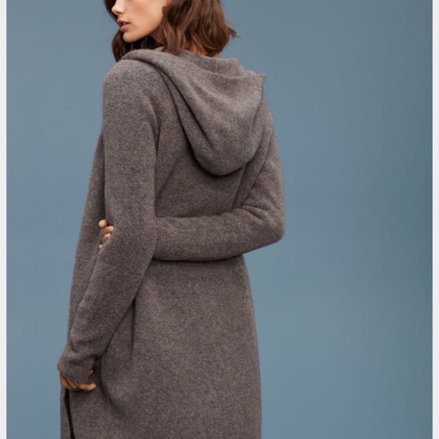 Ammonius sweater hot sale