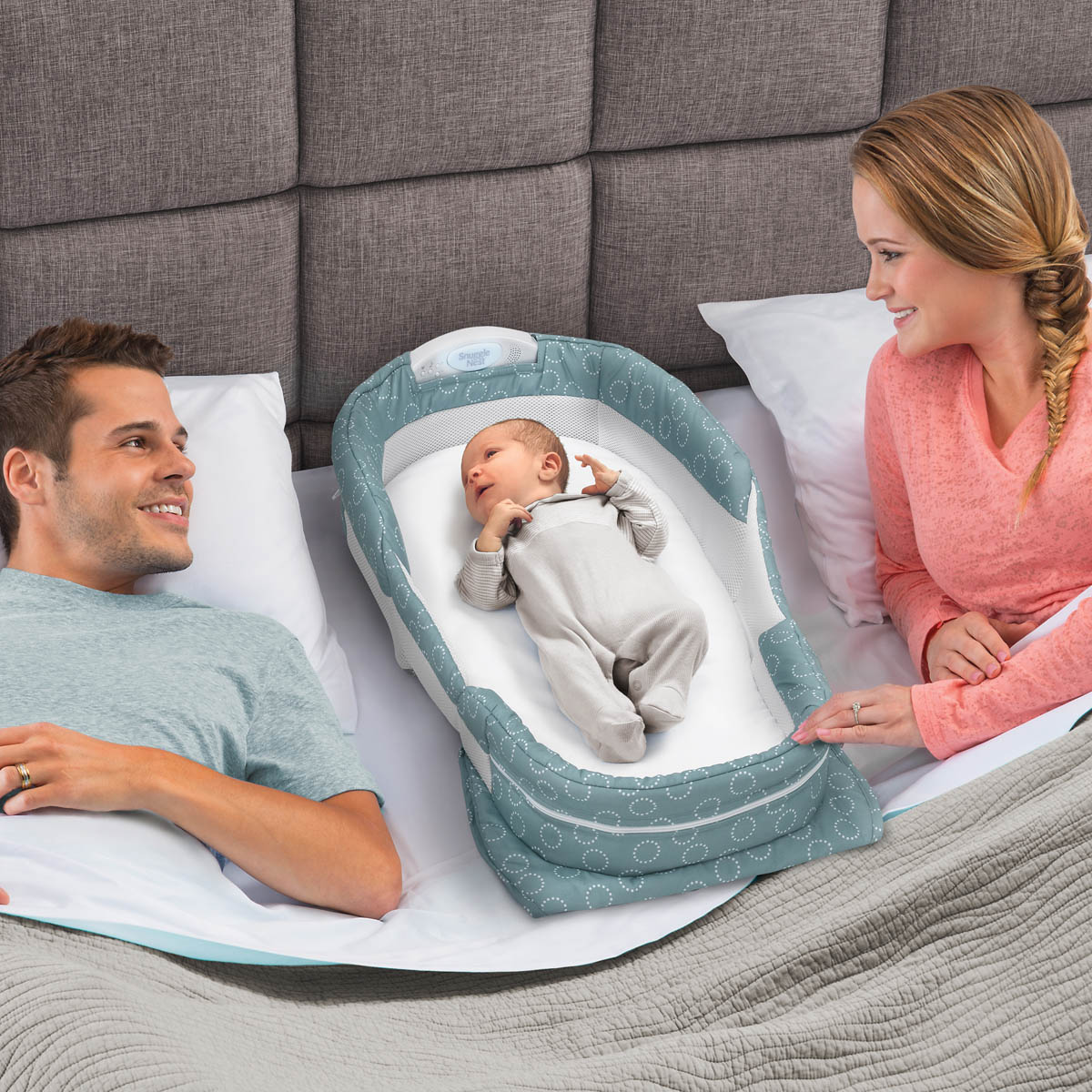 Baby store snuggle nest
