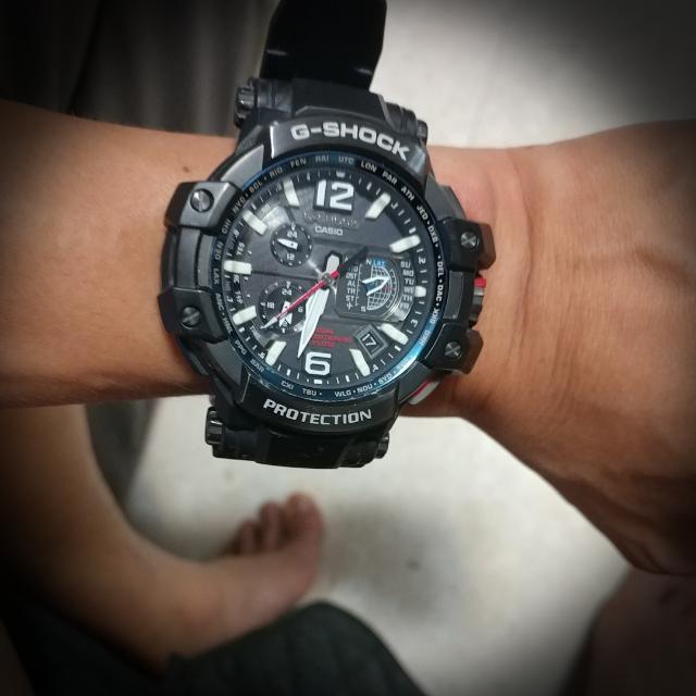 Casio GPW 1000 Luxury Watches on Carousell
