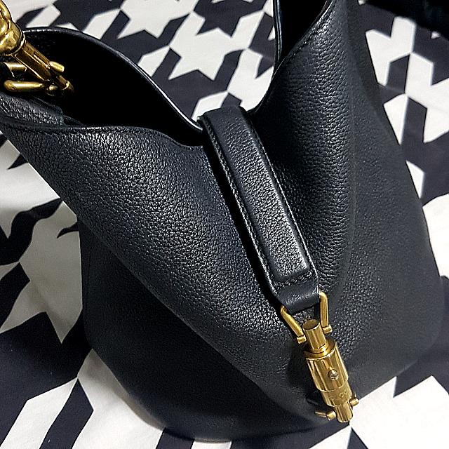 Gucci jackie bucket bag hotsell