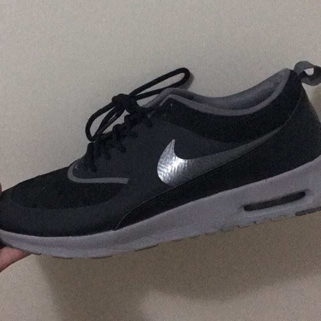 Nike Theas US size 9 Women s Fashion Shoes on Carousell
