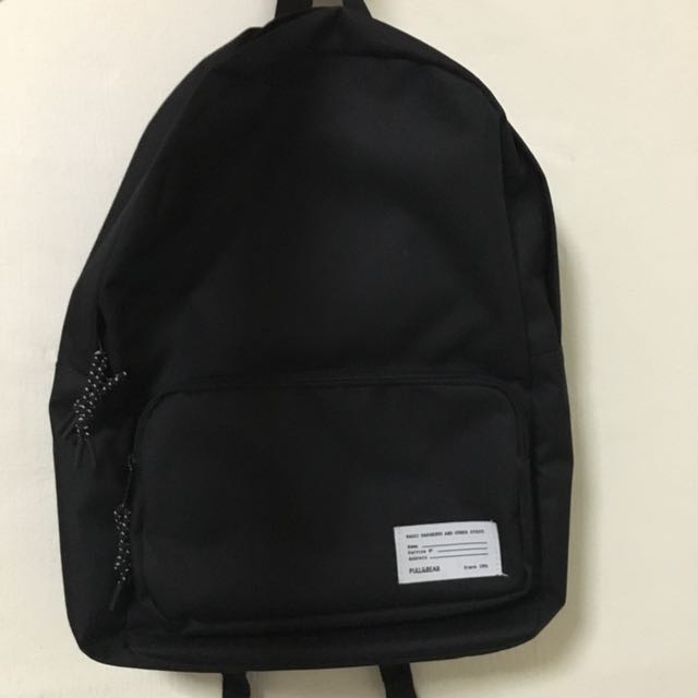 pull and bear black backpack