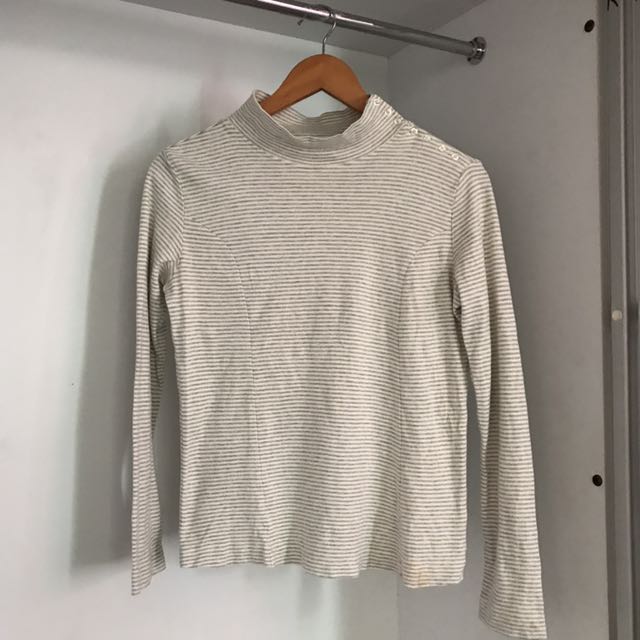 TURTLENECK TOP #5, Women's Fashion, Tops, Sleeveless on Carousell