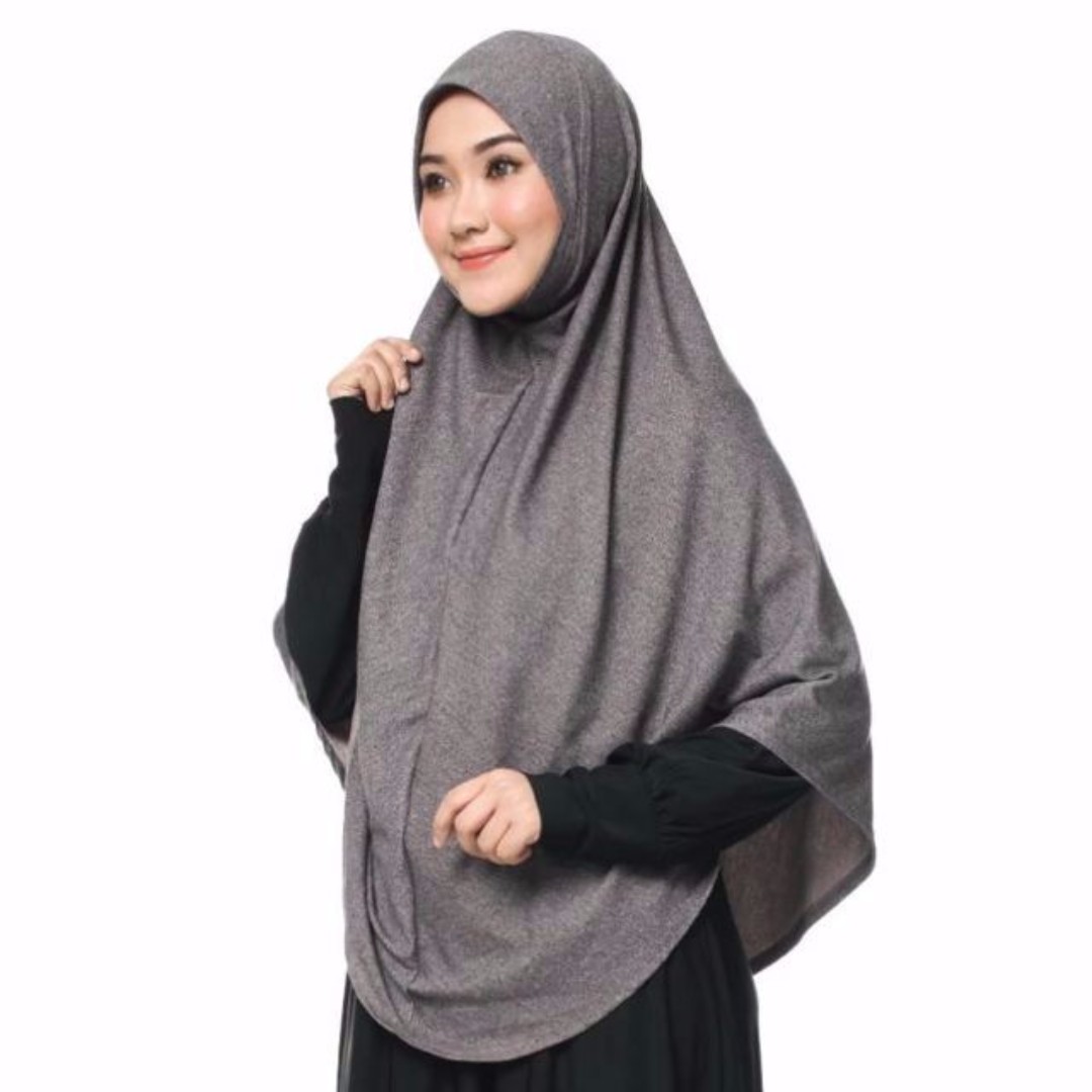Umrah Tudung Labuh Denim Soft Awning Berdagu Size Xxxl Women S Fashion Muslimah Fashion On Carousell