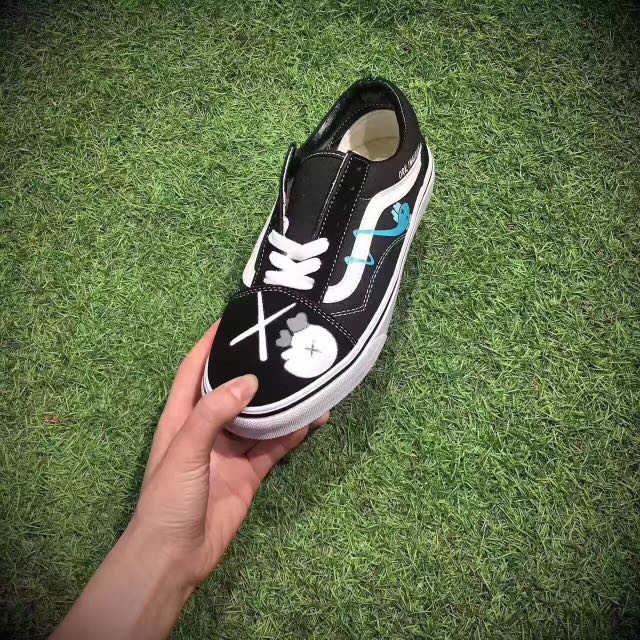 Vans x KAWS Old Skool Graphic Sneakers