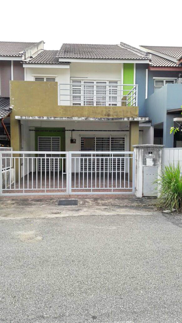Wtr Terrace 2 Storey Garden Homes Bangi Seksyen 15 Property Rentals On Carousell