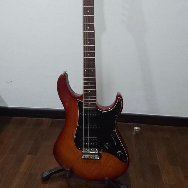 Yamaha pacifica new arrivals 312 ii
