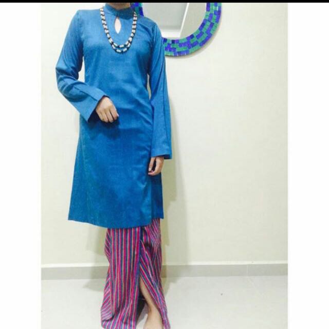  Baju  kurung  cekak  musang  Muslimah Fashion on Carousell