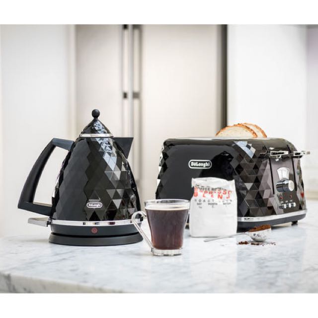 Delonghi Brillante Kettle, TV & Home Appliances, Kitchen Appliances