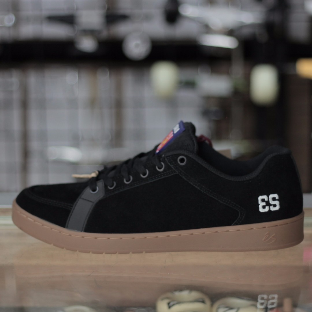 etnies slb 23