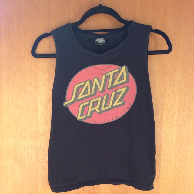 Santa Cruz Singlet Top Women S Fashion Clothes On Carousell