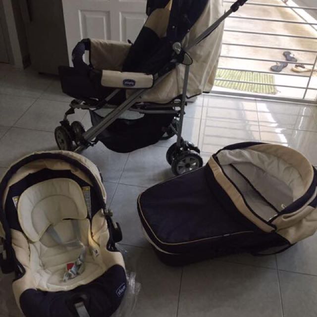 Stroller Chicco Trio Lengkap Dengan Stroller Baby S Cot Dan Car Seat Bayi Anak Kereta Kursi Goyang Gendongan Bayi Di Carousell
