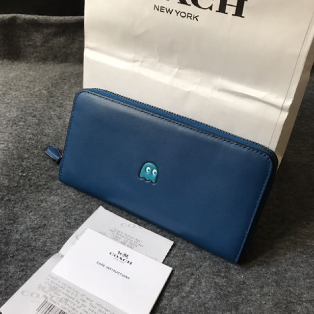coach wallet pac man