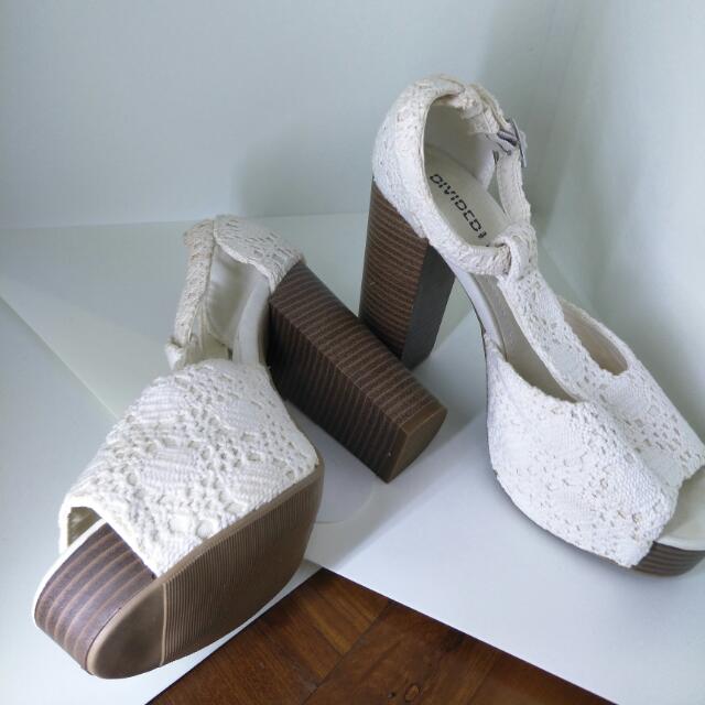 white heels h&m