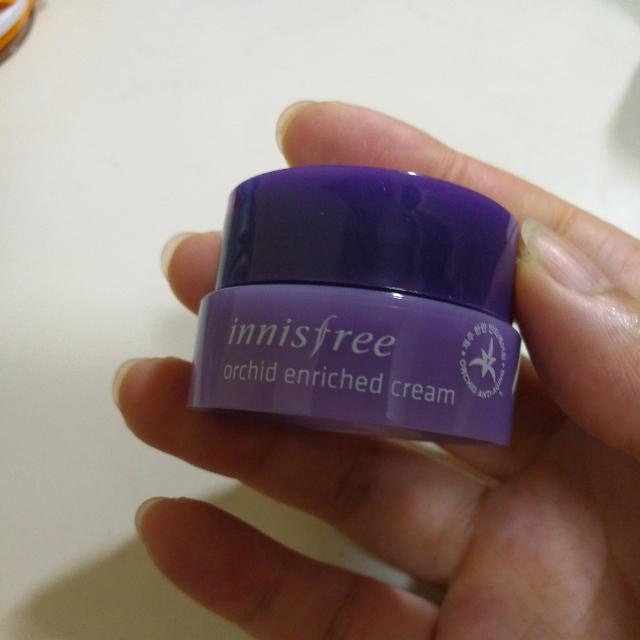 Innisfree Sample （分類：面部 - 面部護理）位於 Hong Kong。 由 cindylolo 提交（商品編號 101034930，圖片 3）。簡介： 。