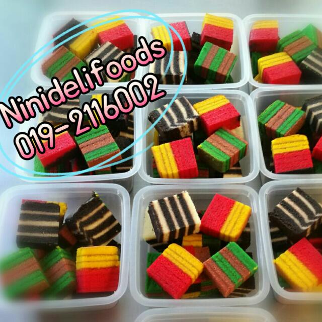 Kek Lapis Sarawak Food Drinks Baked Goods On Carousell