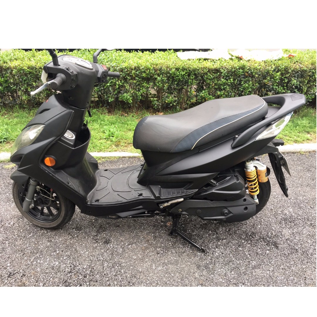 motoservice〕2011年 光阳 kymco 雷霆 雷霆150 racing 消光黑外观