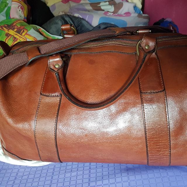 NO NEGO Ralph Lauren Full Leather Duffle Bag actual price 1200