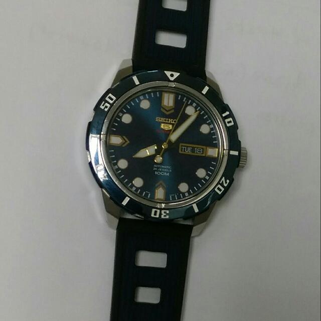 Seiko srp677k2 clearance