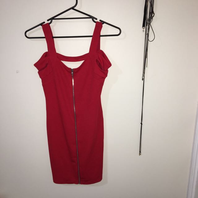 Temt red dress shop
