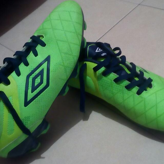 umbro ux2