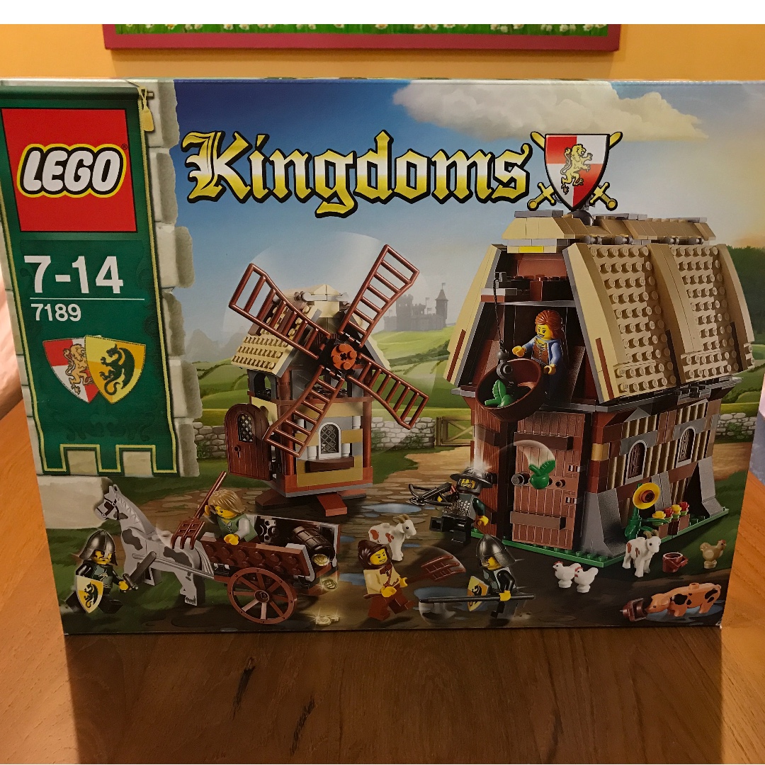 LEGO Kingdoms Castle Mill Raid (7189), Hobbies & Toys, Toys & Games on  Carousell