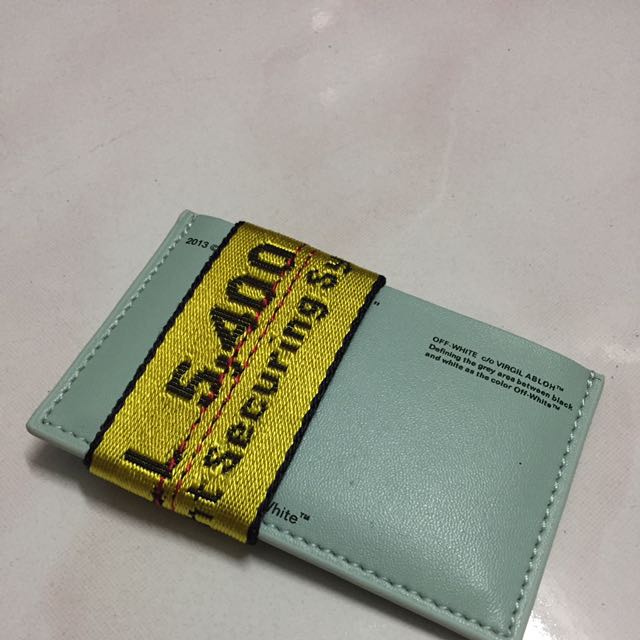Off white cardholder top